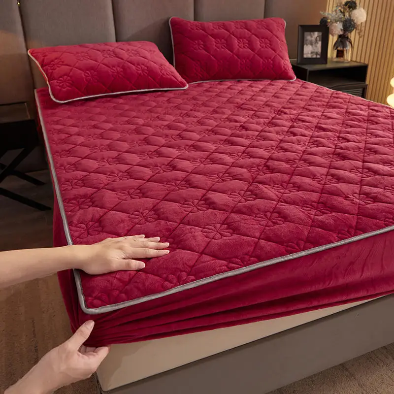 Super Warm Mattress Cover Solid Color Flannle Fleece Bed Sheet for Winter Single/Queen/King Size Mattress Protector Bedspread
Super Warm Mattress Cover Solid Color Flannle Fleece Bed Sheet for Winter Single/Queen/King Size Mattress Protector Bedspread