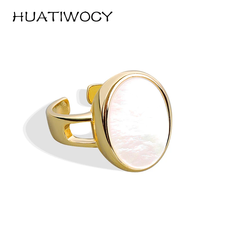 Женское кольцо овальной формы из серебра 925 пробы
Женское кольцо овальной формы из серебра 925 пробы