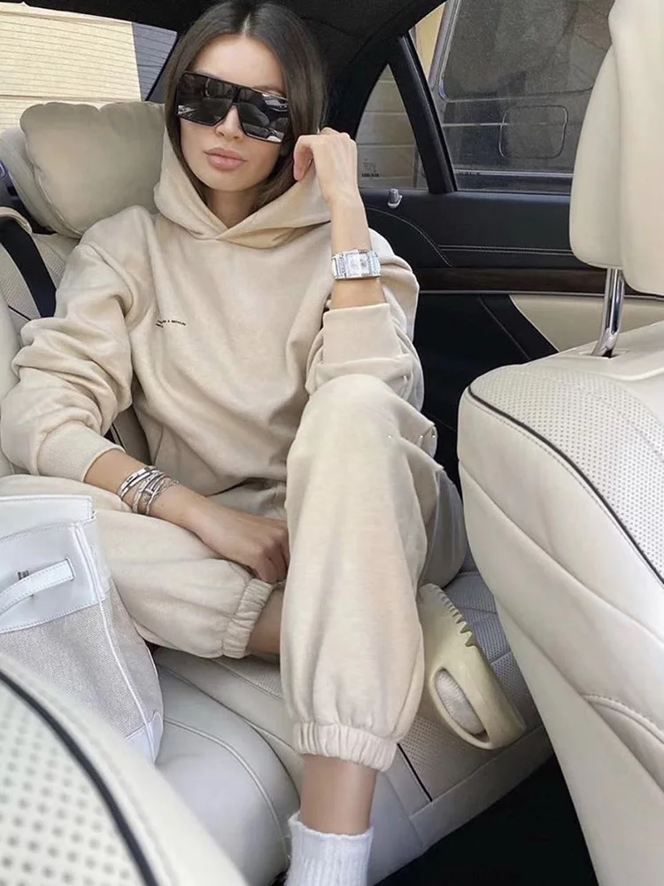 2023 Pure Cotton Thicken Fleece Warm Hooded Sweatshirts Solid Color Hoodies Track Pants Women Winter Two Piece Sets Sweatsuits
2023 Pure Cotton Thicken Fleece Warm Hooded Sweatshirts Solid Color Hoodies Track Pants Women Winter Two Piece Sets Sweatsuits