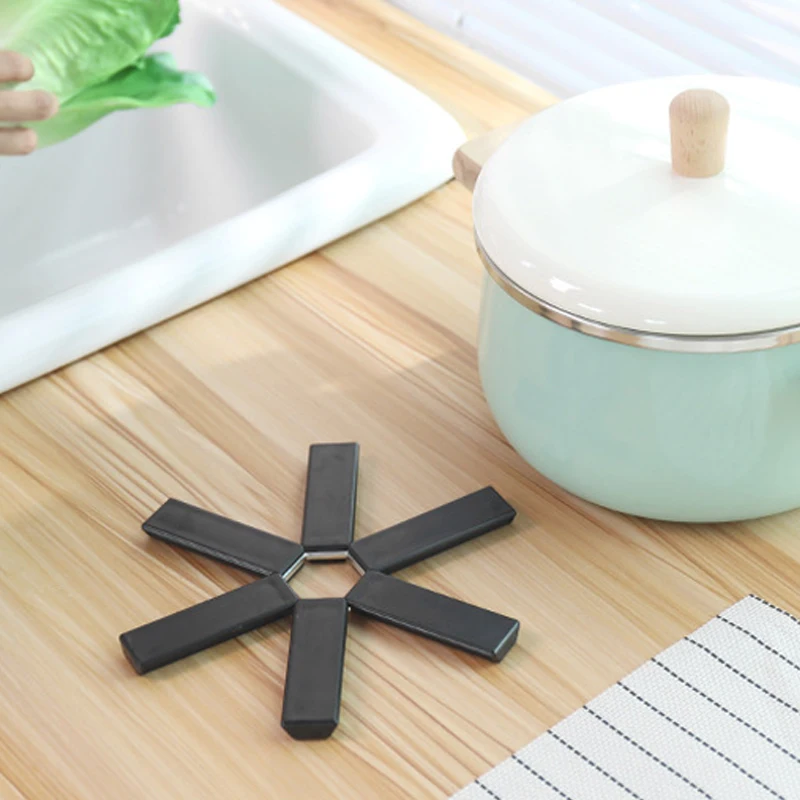 Creative Hot Pot Holder Pad Folding Heat Insulation Pad Placemats Foldable Bowl Cup Pad Kitchen Dining Table Heat Insulation Pad
Creative Hot Pot Holder Pad Folding Heat Insulation Pad Placemats Foldable Bowl Cup Pad Kitchen Dining Table Heat Insulation Pad