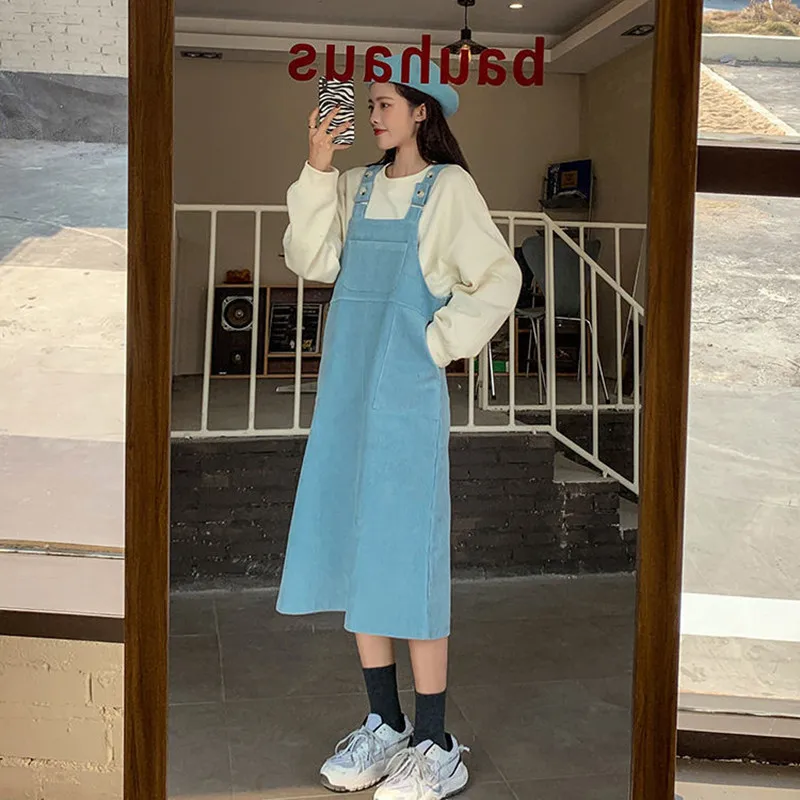 Leisure Female Suits 2022 Autumn O-Neck Solid Color Full Sleeve Tops Spaghetti Strap Pocket Skirt Two Piece Set Streetwear
Leisure Female Suits 2022 Autumn O-Neck Solid Color Full Sleeve Tops Spaghetti Strap Pocket Skirt Two Piece Set Streetwear