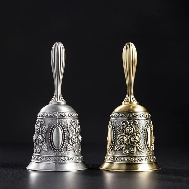 Home Decorative Bell Vintage Metal Craft Restaurant Tabletop Dining Bell Luxury Ornament Gifts for Kids Bronze Gold Silver
Home Decorative Bell Vintage Metal Craft Restaurant Tabletop Dining Bell Luxury Ornament Gifts for Kids Bronze Gold Silver