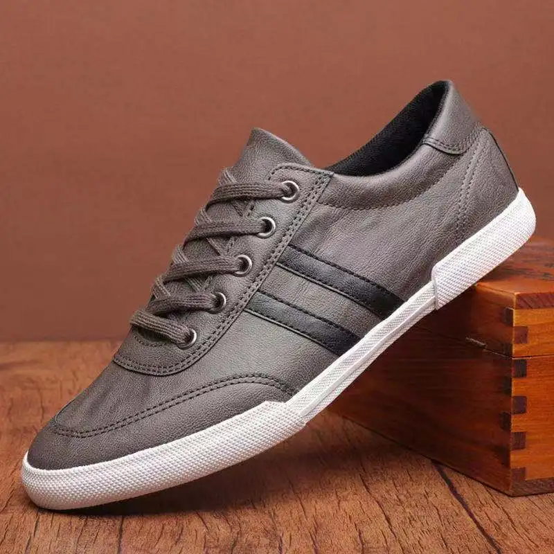 Men Shoes All-match Casual Sports Shoes Trend Low-top Shoes Flat Sneakers Comfortable Breathable Leather Vulcanized Shoes Men
Men Shoes All-match Casual Sports Shoes Trend Low-top Shoes Flat Sneakers Comfortable Breathable Leather Vulcanized Shoes Men