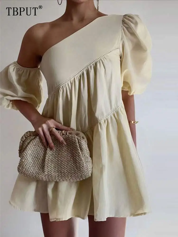 Elegant Diagonal Collar Mini Dress Women Fashion Solid Short Puff Sleeve White Dresses 2023 New Summer Female Streetwear
Elegant Diagonal Collar Mini Dress Women Fashion Solid Short Puff Sleeve White Dresses 2023 New Summer Female Streetwear