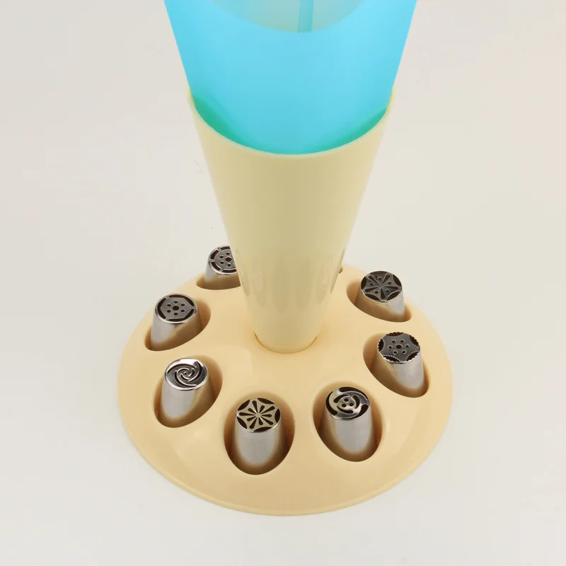 Piping Bags Rack Pastry Bags Holder For Easy Filling Icing Piping Bags Stand Nozzle Decorating Tips Stand For Baking Accessories
Piping Bags Rack Pastry Bags Holder For Easy Filling Icing Piping Bags Stand Nozzle Decorating Tips Stand For Baking Accessories