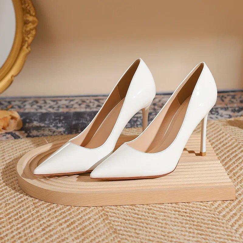 Женские туфли-лодочки из ПУ кожи, на высоком каблуке 
Женские туфли-лодочки из ПУ кожи, на высоком каблуке