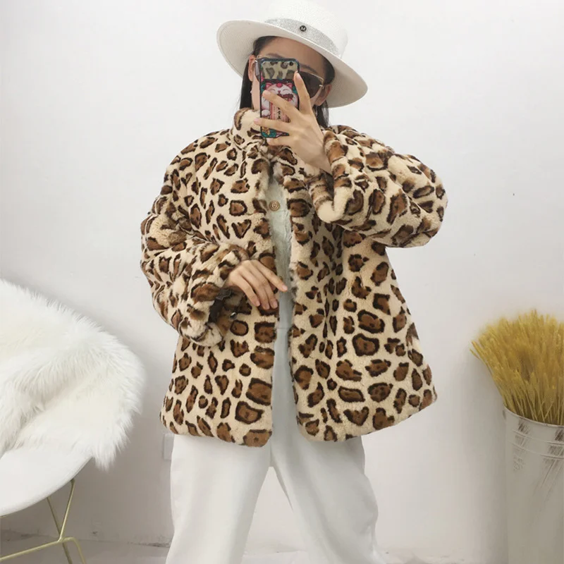 Leopard Print Real Fur Women's Winter Jacket Short Casual Loose Office Lady Flare Sleeve Stand Collar Rex Rabbit Fur Coat Female
Leopard Print Real Fur Women's Winter Jacket Short Casual Loose Office Lady Flare Sleeve Stand Collar Rex Rabbit Fur Coat Female