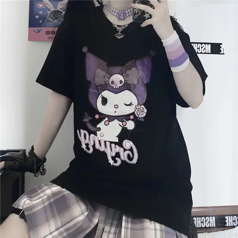 Kawaii Милая футболка Sanrio Kuromi с коротким рукавом хлопковая свободная Универсальная Мода Ins подарок на день рождения девушки подарки игрушки дл...
Kawaii Милая футболка Sanrio Kuromi с коротким рукавом хлопковая свободная Универсальная Мода Ins подарок на день рождения девушки подарки игрушки дл...