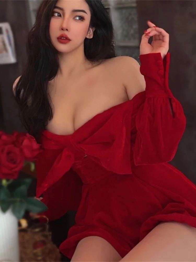 4XL 2022 WOMENGAGA High Quality Sexy Bodysuit Streetwear Women French Slash Neck Bow Velvet Long Sleeve Playsuits Jumpsuits H8HR
4XL 2022 WOMENGAGA High Quality Sexy Bodysuit Streetwear Women French Slash Neck Bow Velvet Long Sleeve Playsuits Jumpsuits H8HR