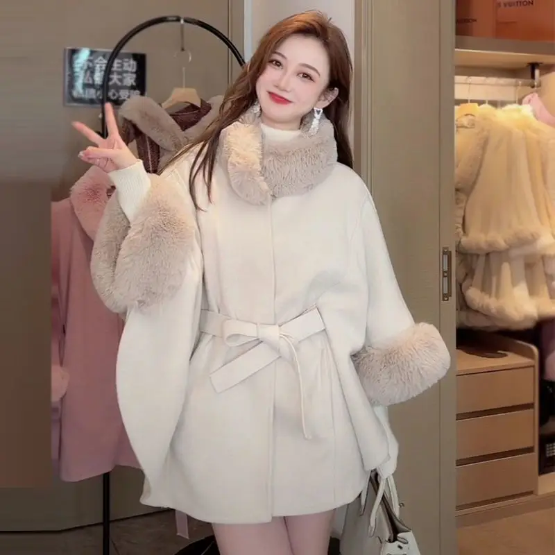 Factory Direct Elegant Autumn Winter Rex Rabbit Fur Collar Belt Knitted Poncho Cape Shawl Woolen Large Size Women's Coat coats
Factory Direct Elegant Autumn Winter Rex Rabbit Fur Collar Belt Knitted Poncho Cape Shawl Woolen Large Size Women's Coat coats