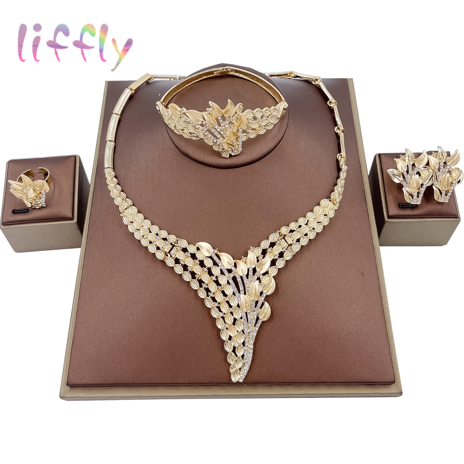 2022 New Jewelry Party Fashion Jewelry Sets Necklace Wedding Bridal Bracelet Earrings Rings Christmas Gifts for Women
2022 New Jewelry Party Fashion Jewelry Sets Necklace Wedding Bridal Bracelet Earrings Rings Christmas Gifts for Women