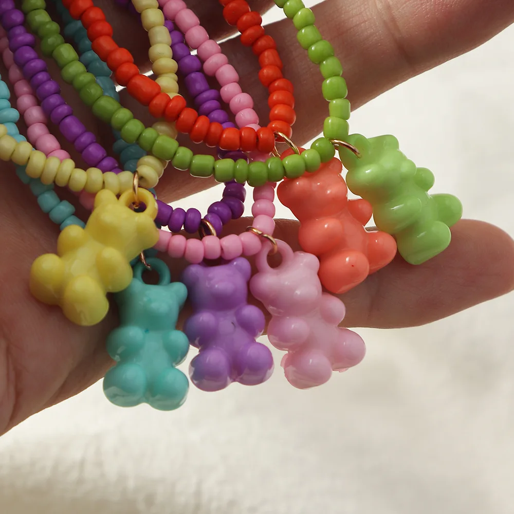 Ins Hip Hop Sweet and Cool Bear Clavicle Chain Soft Candy Color Handmade Rice Bead Necklace for Women Girls Gifts Party
Ins Hip Hop Sweet and Cool Bear Clavicle Chain Soft Candy Color Handmade Rice Bead Necklace for Women Girls Gifts Party