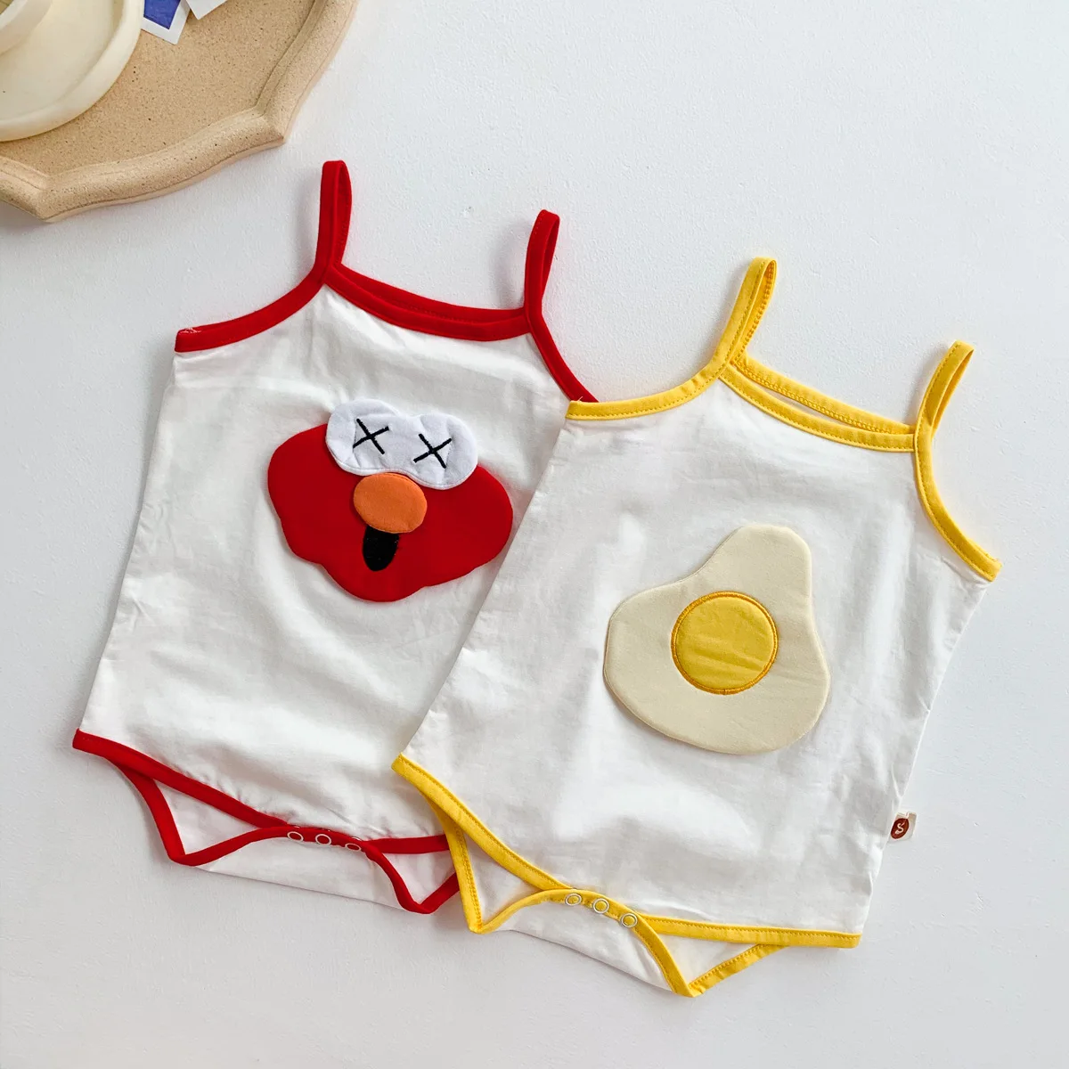 Baby poached egg three-dimensional pattern bag fart romper boys and girls summer foreign style onesie
Baby poached egg three-dimensional pattern bag fart romper boys and girls summer foreign style onesie
