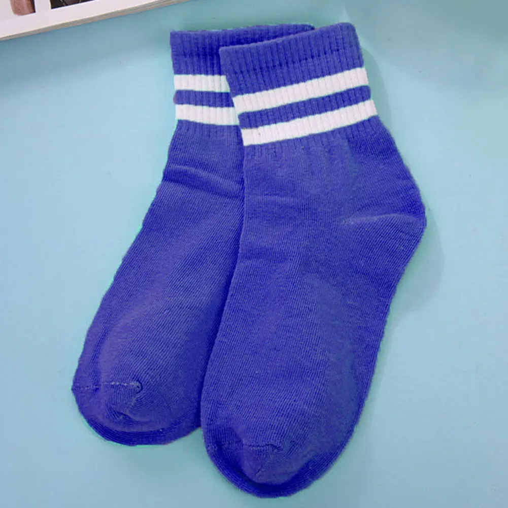 Leisure Acrylic Men Socks Good Quality Short Socks Brief Style Regular Stripe Antiskid Breathable Casual Socks Male
Leisure Acrylic Men Socks Good Quality Short Socks Brief Style Regular Stripe Antiskid Breathable Casual Socks Male