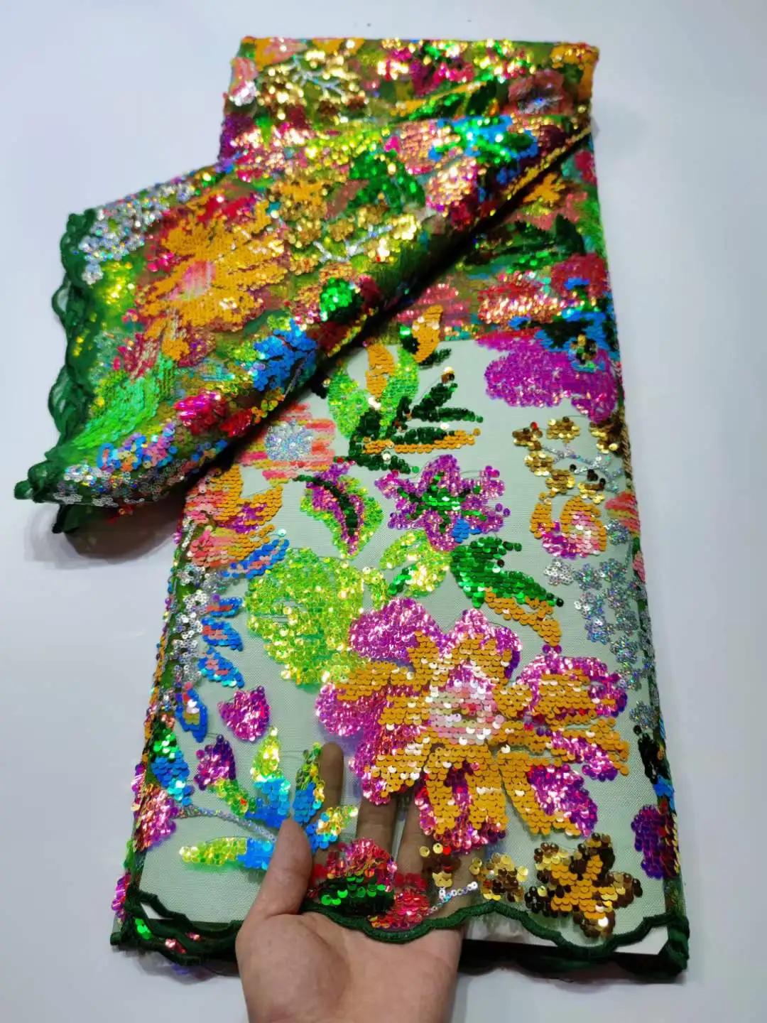 2022 французское дизайнерское многоцветное Сетчатое кружево с блестками, вуаль, высококачественное Тюлевое кружево, Нигерия для женщин, свад...
2022 французское дизайнерское многоцветное Сетчатое кружево с блестками, вуаль, высококачественное Тюлевое кружево, Нигерия для женщин, свад...