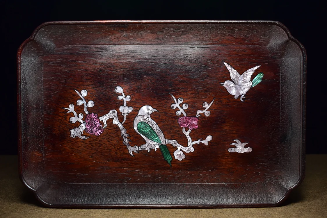 14" Chinese Folk Collection Old blood sandalwood Wood mosaic shell overjoyed tea tray plate screen ornament Town house
14" Chinese Folk Collection Old blood sandalwood Wood mosaic shell overjoyed tea tray plate screen ornament Town house