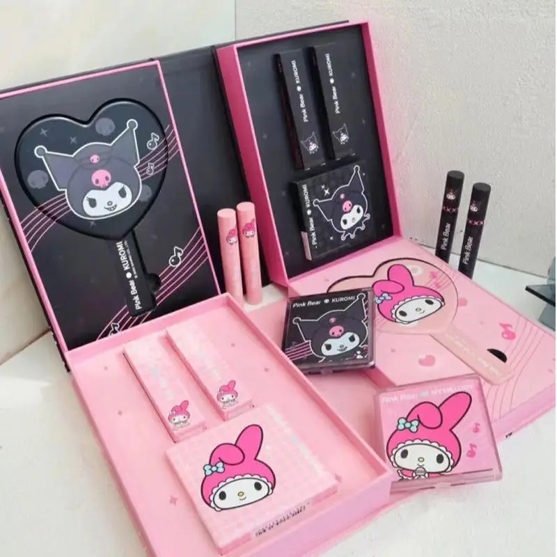 My Melody Kuromi Sanrio Kawaii Cartoon Cute Lipstick Eye Shadow Lip Glaze Mirror Gift Set Anime Toys for Girls Birthday Gift
My Melody Kuromi Sanrio Kawaii Cartoon Cute Lipstick Eye Shadow Lip Glaze Mirror Gift Set Anime Toys for Girls Birthday Gift