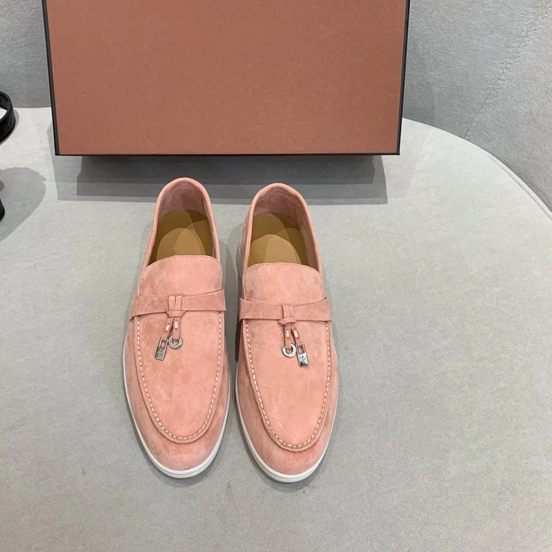 

Famous brand Designer Light Comfortable Vulcanized Flat Shoes For 2023 New Fashion Trend Buckle outdoors Pink Women's Casual Sho