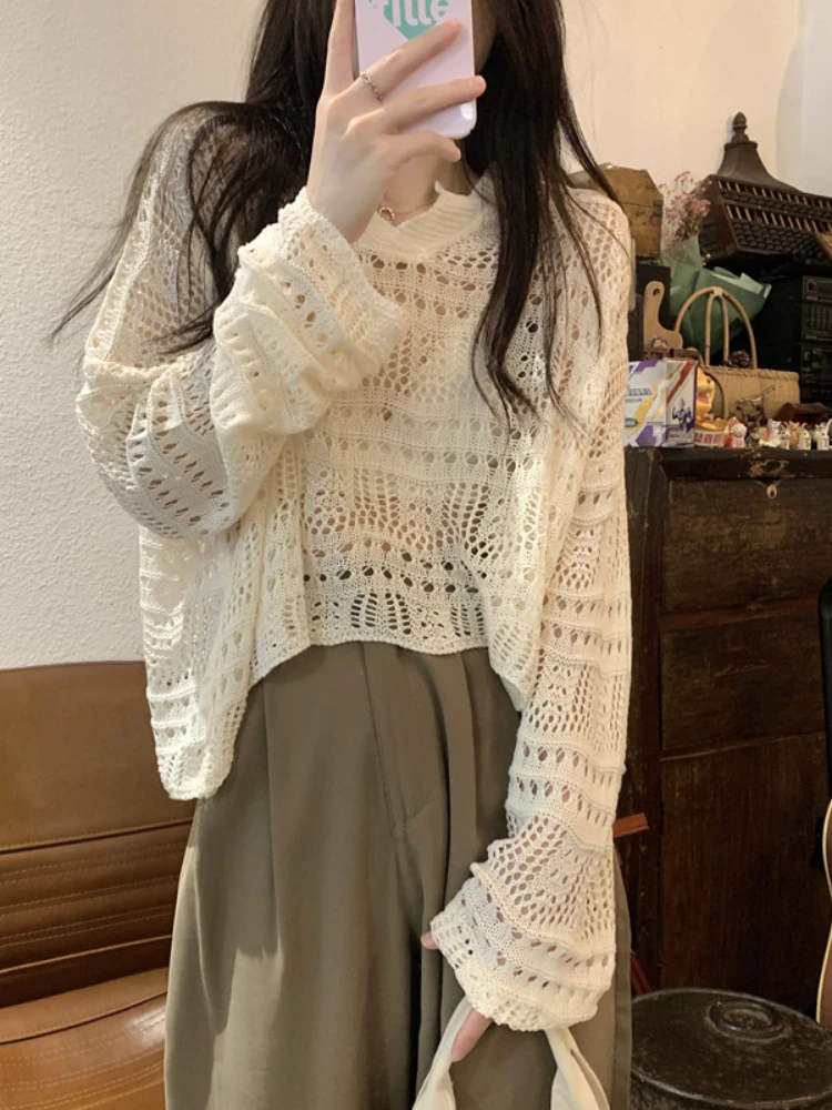 2023 Summer hollow gauze cool pullover sweet wind lapel knitted color woven sunscreen slimming sweater
2023 Summer hollow gauze cool pullover sweet wind lapel knitted color woven sunscreen slimming sweater