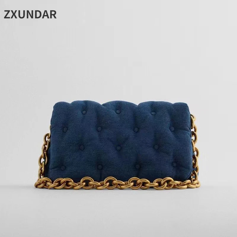 Branded Women's Shoulder Bags 2022 Denim Quality Thick Metal Chain Tote Purses And Handbag Women Clutch Bags Ladies Hobo Chic
Branded Women's Shoulder Bags 2022 Denim Quality Thick Metal Chain Tote Purses And Handbag Women Clutch Bags Ladies Hobo Chic