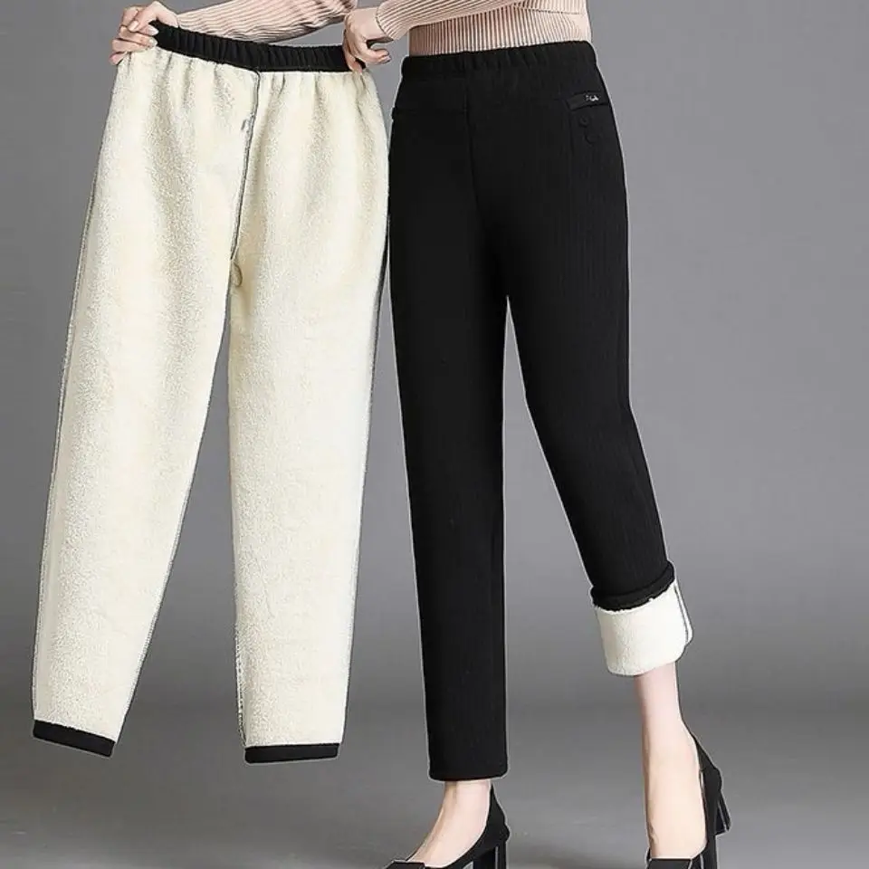 2023 New Middle-Aged Cotton Pants Women Winter Solid Straight Thick Warm Pantalones Office Lady Mid Waist Snow Trousers T237
2023 New Middle-Aged Cotton Pants Women Winter Solid Straight Thick Warm Pantalones Office Lady Mid Waist Snow Trousers T237