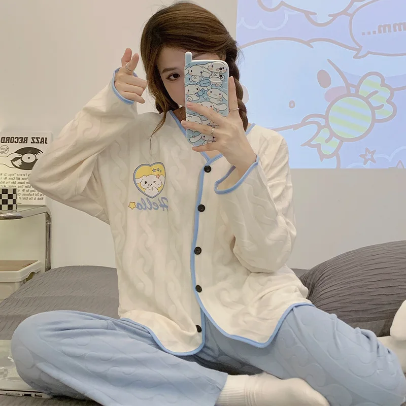 Anime Kawaii Sanrio Cinnamoroll Cute Cartoon Women's Pajamas Spring and Autumn New Cotton Crepe Cardigan Simple Niche Home Set
Anime Kawaii Sanrio Cinnamoroll Cute Cartoon Women's Pajamas Spring and Autumn New Cotton Crepe Cardigan Simple Niche Home Set