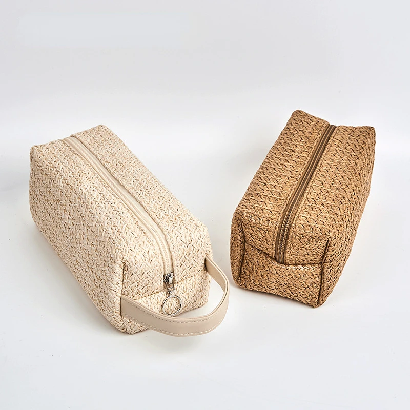Travel Zipper Makeup Pouch Simple Cosmetic Bag Portable Popular Shell Shape Woven Straw Raffia Organizer Storage Bag
Travel Zipper Makeup Pouch Simple Cosmetic Bag Portable Popular Shell Shape Woven Straw Raffia Organizer Storage Bag