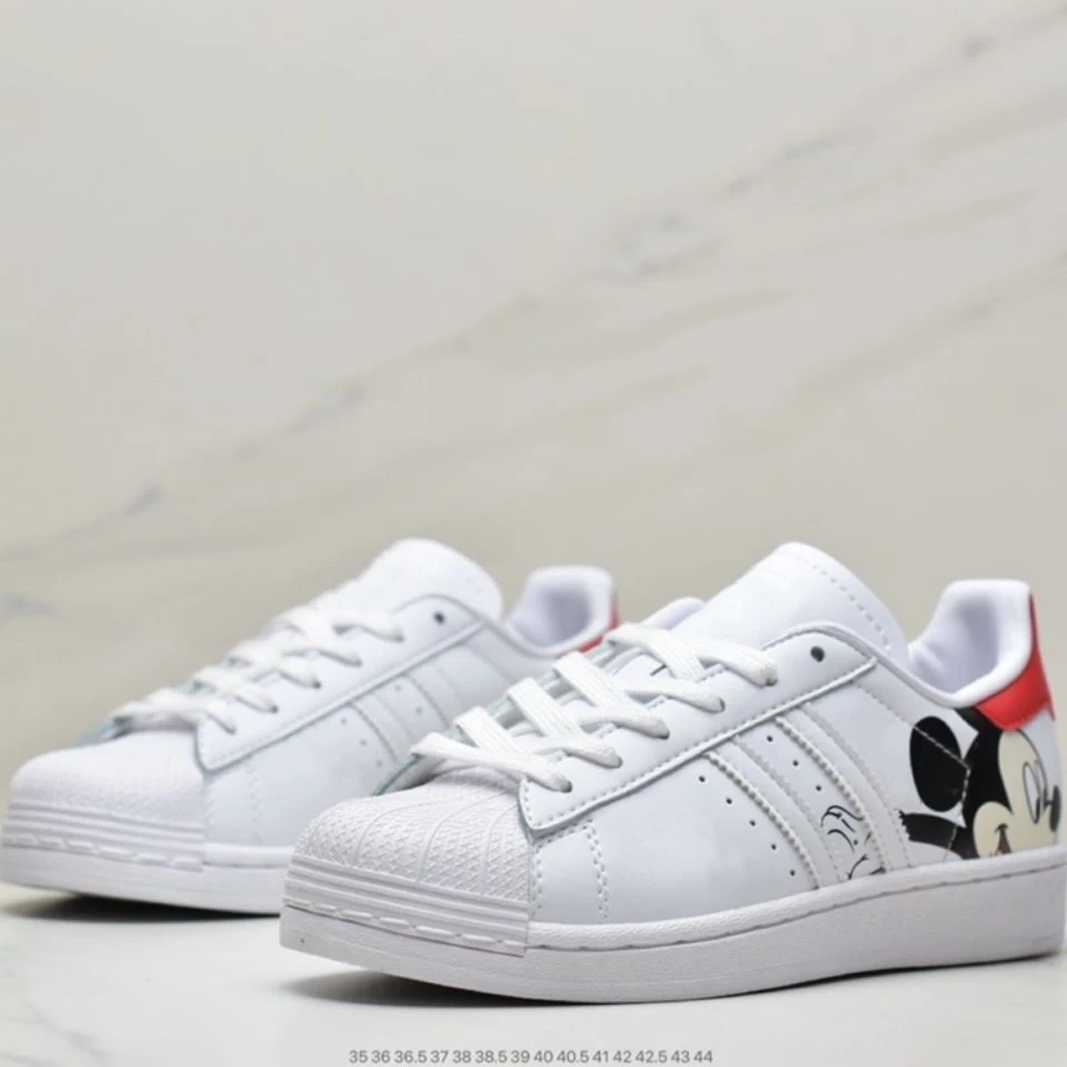 Disney Mickey Anime Lovers' small white shoes board shoes casual shoes sneakers luxury white
Disney Mickey Anime Lovers' small white shoes board shoes casual shoes sneakers luxury white