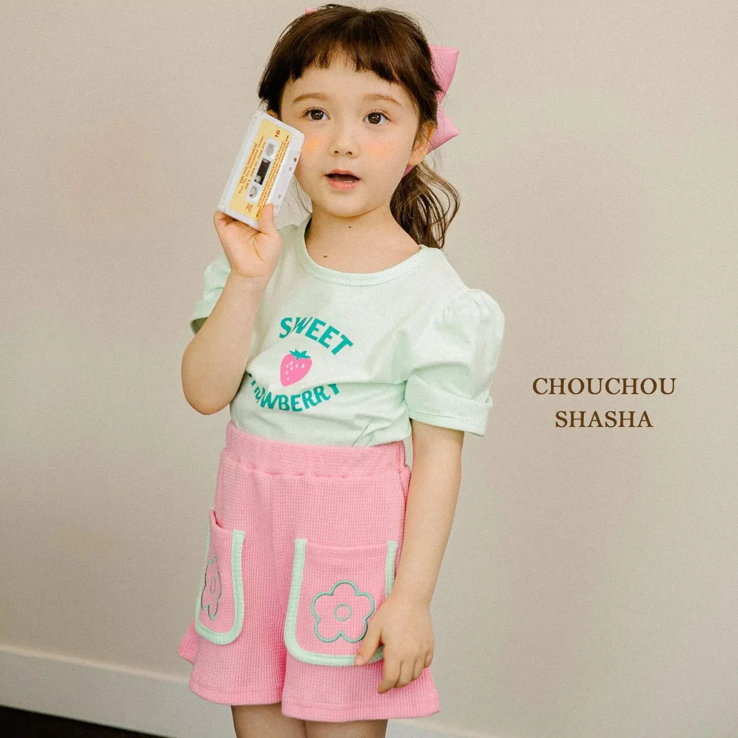 Kibounununu sweet mint green girl's T-shirt set summer ins baby children's clothing girls' shorts set
Kibounununu sweet mint green girl's T-shirt set summer ins baby children's clothing girls' shorts set