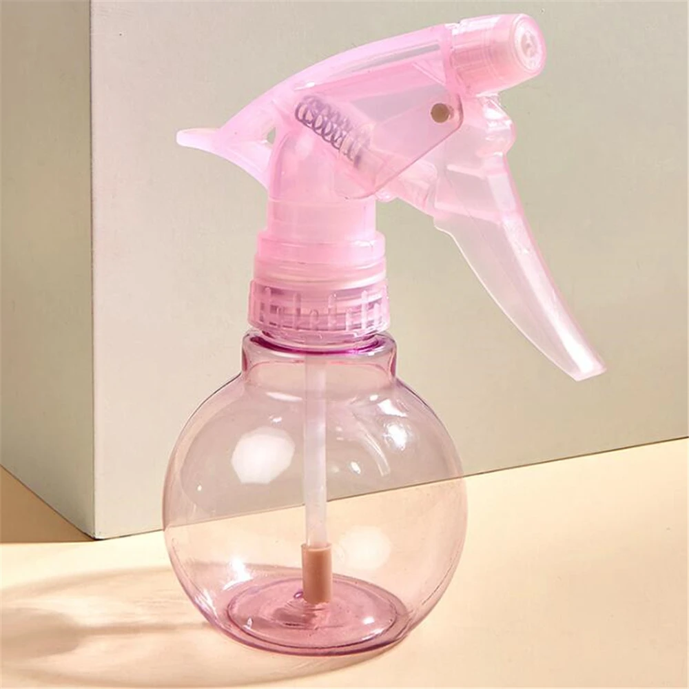 150ML Refillable Bottles Plastic Perfume Atomizer Mini Empty Spray Bottle Portable Travel Salon Barber Hair Styling Tools
150ML Refillable Bottles Plastic Perfume Atomizer Mini Empty Spray Bottle Portable Travel Salon Barber Hair Styling Tools