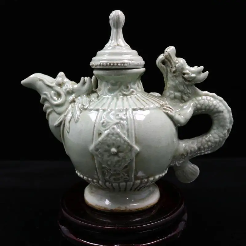 

Chinese Song Celadon Cracked Porcelain Carved Dragon Teapot 9.10 inch