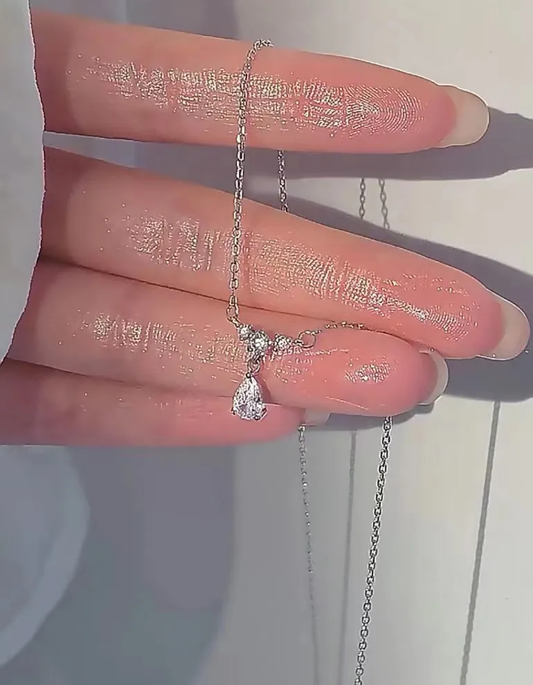 2022 new trend elf tear drop necklace female niche design high-end sense ins temperament ladies collarbone chain jewelry
2022 new trend elf tear drop necklace female niche design high-end sense ins temperament ladies collarbone chain jewelry