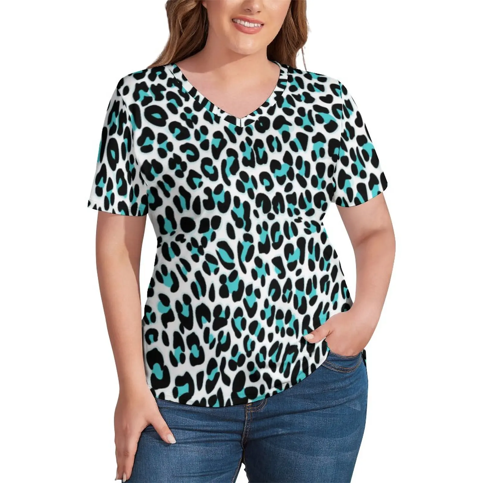 Leopard Print T-Shirt Blue and Black Vintage T-Shirts V Neck Short Sleeves Graphic Tops Woman Street Style Top Tees Plus Size
Leopard Print T-Shirt Blue and Black Vintage T-Shirts V Neck Short Sleeves Graphic Tops Woman Street Style Top Tees Plus Size
