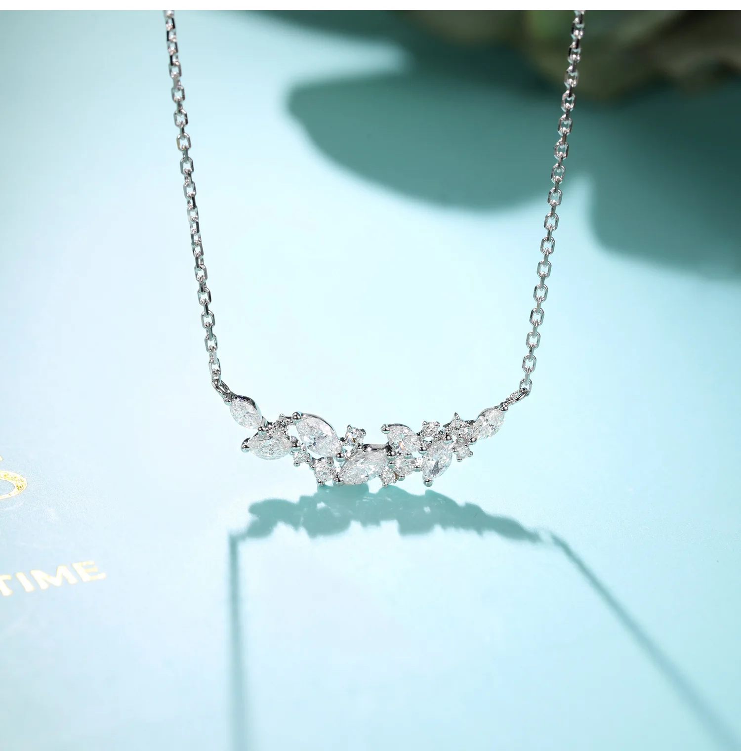 Fashion Women's for Necklace Sweet Real Diamond Color Gold Ladies Necklace INS Ladies Clavicle Chain Charm Necklace
Fashion Women's for Necklace Sweet Real Diamond Color Gold Ladies Necklace INS Ladies Clavicle Chain Charm Necklace