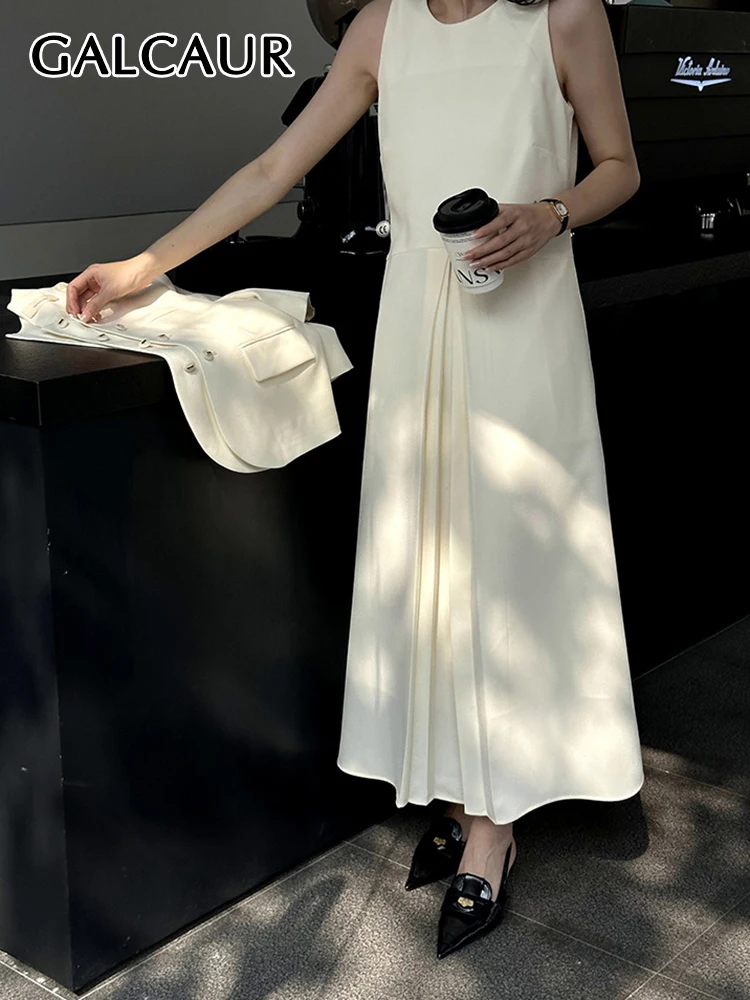 GALCAUR Minimalist Dresses For Women Round Sleeveless Off Shoulder High Waist Tunic Loose Solid Folds Midi Dress Female Summer
GALCAUR Minimalist Dresses For Women Round Sleeveless Off Shoulder High Waist Tunic Loose Solid Folds Midi Dress Female Summer