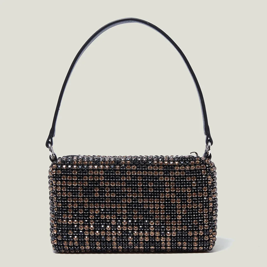 Luxury Diamonds Evening Bag Designer Brands Women Handbags Shinny Rhinestone Shoulder Bags Party Pillow Small Tote Purses 2022
Luxury Diamonds Evening Bag Designer Brands Women Handbags Shinny Rhinestone Shoulder Bags Party Pillow Small Tote Purses 2022