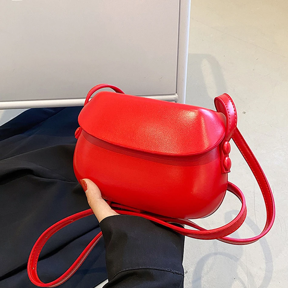 Luxury Mini Saddle Bags for Women 2022 Trend Female Handbag Designer Small Shoulder Bag Fashion Traveling Daily Coin Purses New
Luxury Mini Saddle Bags for Women 2022 Trend Female Handbag Designer Small Shoulder Bag Fashion Traveling Daily Coin Purses New
