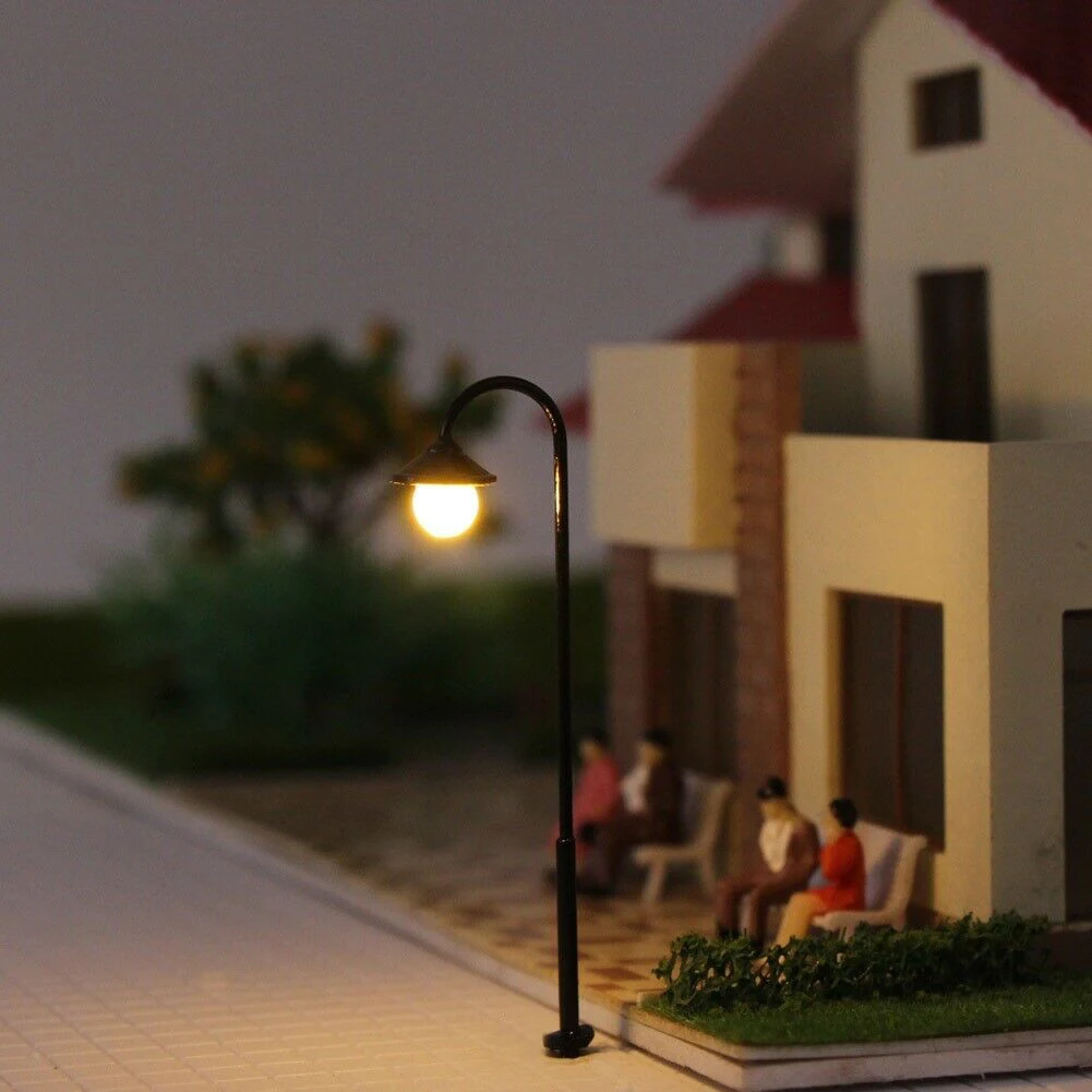 Model Lights Complete Lamps Black Model Railway Led Street Lights With Wires And LEDs 10 Lamps 10 Resistors 12V~18V
Model Lights Complete Lamps Black Model Railway Led Street Lights With Wires And LEDs 10 Lamps 10 Resistors 12V~18V