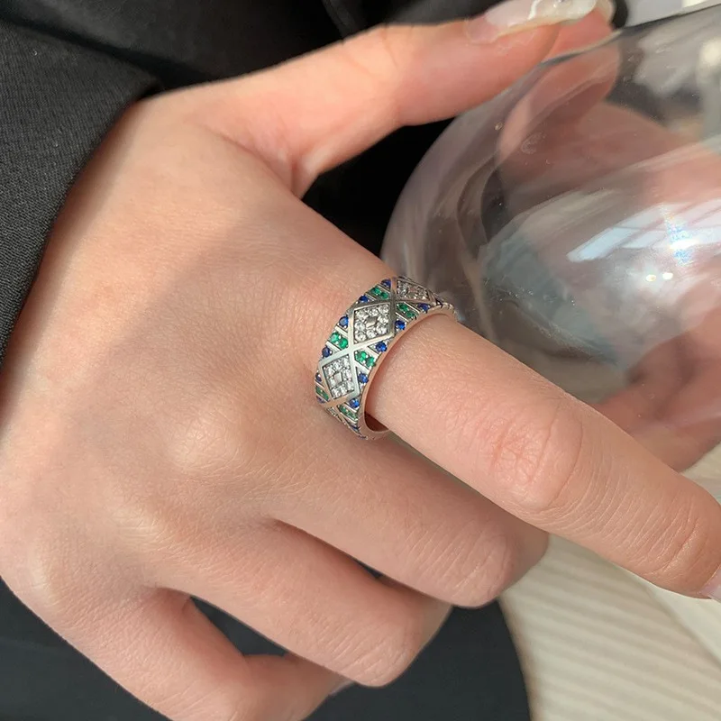 

Weiyue S925 pure silver colorful gemstone ladies ring retro geometric grid pattern opening party ring jewelry index finger ring