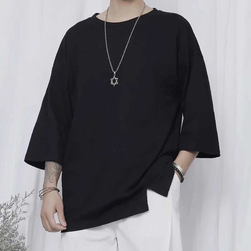 Men's Three Quarter Sleeve Casual T-Shirt New Summer Fashion Dark Split Fashion Loose Round Neck Short Sleeve T-Shirt
Men's Three Quarter Sleeve Casual T-Shirt New Summer Fashion Dark Split Fashion Loose Round Neck Short Sleeve T-Shirt