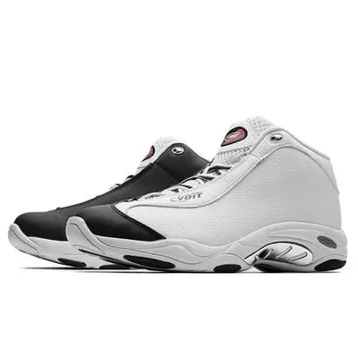 VOIT TAICHI proffessional basketball shoes MEN`s slip-resistant wearable basketball sneakers mens sports training shoes
VOIT TAICHI proffessional basketball shoes MEN`s slip-resistant wearable basketball sneakers mens sports training shoes