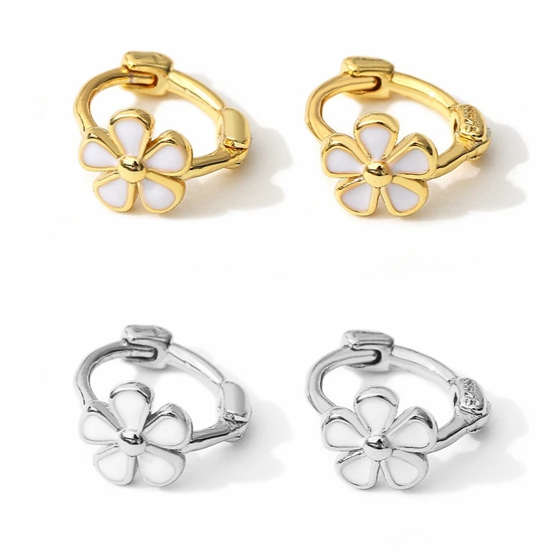 Vintage Fashion Flower Earrings For Women 1pair Beautiful Daisy Clip Earrings Young Girl Fashion Ear Jewelry Simple Ear Clip
Vintage Fashion Flower Earrings For Women 1pair Beautiful Daisy Clip Earrings Young Girl Fashion Ear Jewelry Simple Ear Clip