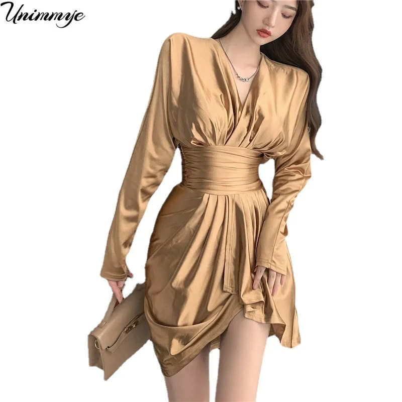 Satin Long Sleeve Ruched Dress for Women Solid V Neck Sexy Mini Dresses Ladies Streetwear High Waisted Robe Femme Vestidos X150
Satin Long Sleeve Ruched Dress for Women Solid V Neck Sexy Mini Dresses Ladies Streetwear High Waisted Robe Femme Vestidos X150