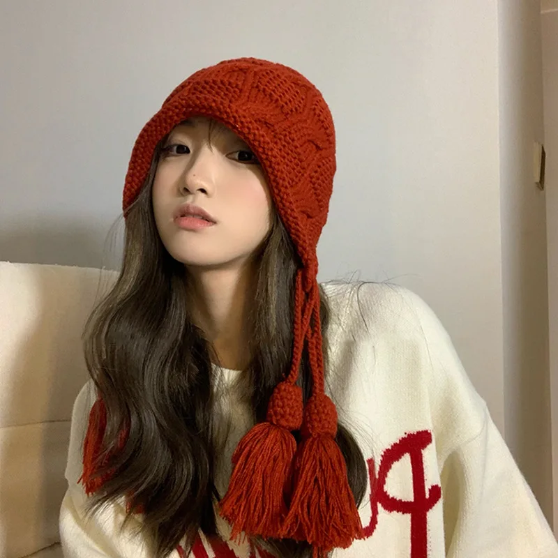 New Year's red hat Christmas women's autumn and winter warm wool tassel pullover cap hand-knitted ear protection cap Japanese
New Year's red hat Christmas women's autumn and winter warm wool tassel pullover cap hand-knitted ear protection cap Japanese