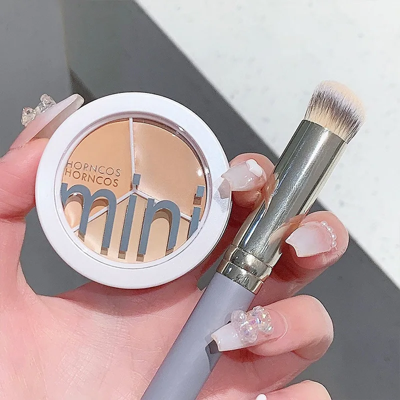 Three-color concealer to cover spots acne black eye lacrimal furrow foundation cream makeup makeup
Three-color concealer to cover spots acne black eye lacrimal furrow foundation cream makeup makeup