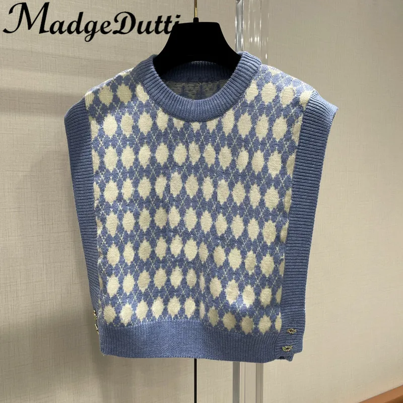 11.23 MadgeDutti 100% Wool Knitted Letter Argyle Plaid Jacquard O-Neck Sleeveless Short Knit Sweater Vest Women
11.23 MadgeDutti 100% Wool Knitted Letter Argyle Plaid Jacquard O-Neck Sleeveless Short Knit Sweater Vest Women