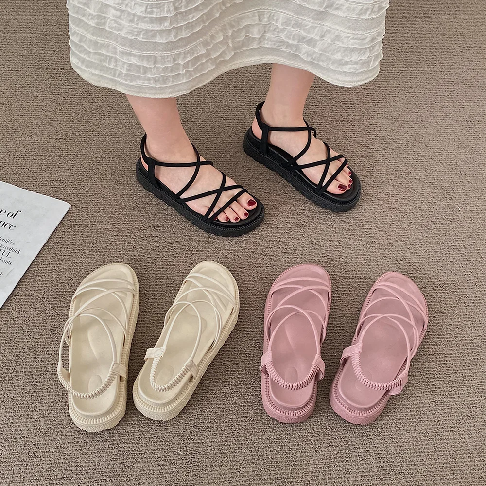 Новинка лета 2022, туфли с мягкой подошвой для женщин, модные черные босоножки в стиле ретро для девочек
Новинка лета 2022, туфли с мягкой подошвой для женщин, модные черные босоножки в стиле ретро для девочек