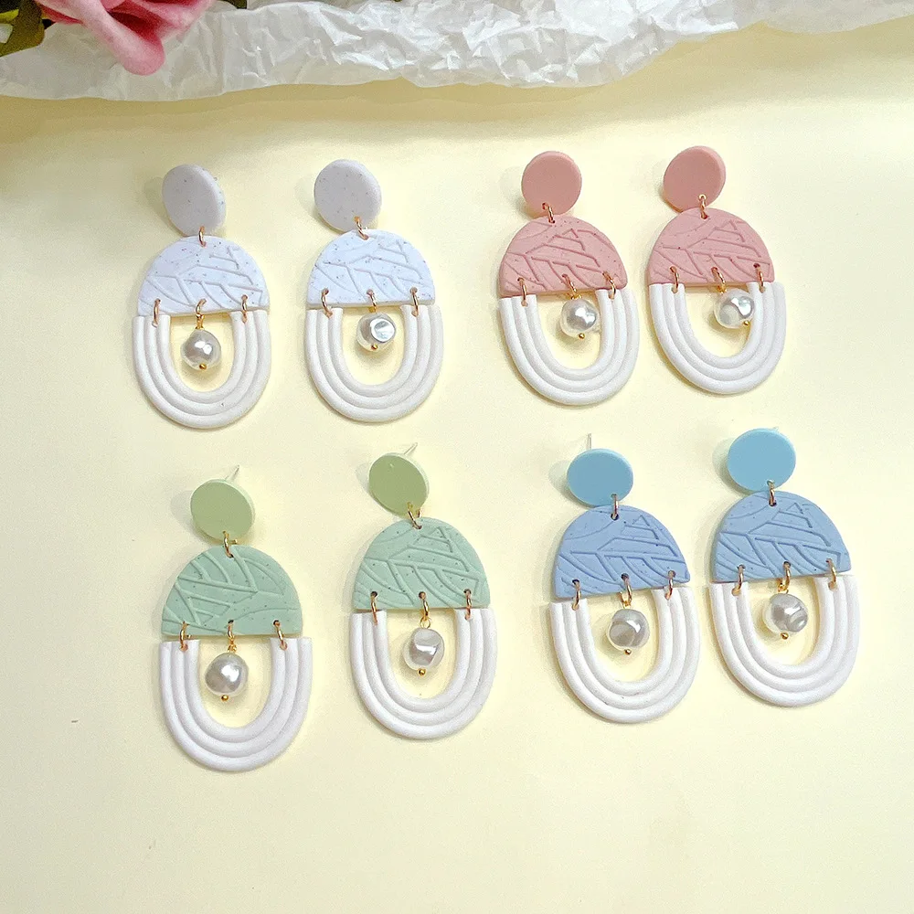 2022 New Fashion Exaggerated Design Sense Niche Pearl Polymer Soft Pottery Large Drop Earrings Colorblock Print Retro Jewelry
2022 New Fashion Exaggerated Design Sense Niche Pearl Polymer Soft Pottery Large Drop Earrings Colorblock Print Retro Jewelry