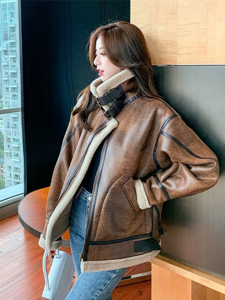2023 Women Thick Warm Suede Lamb Jacket Short Motorcycle Brown Coats Faux Shearling Sheepskin Leather Jackets Outwear
2023 Women Thick Warm Suede Lamb Jacket Short Motorcycle Brown Coats Faux Shearling Sheepskin Leather Jackets Outwear