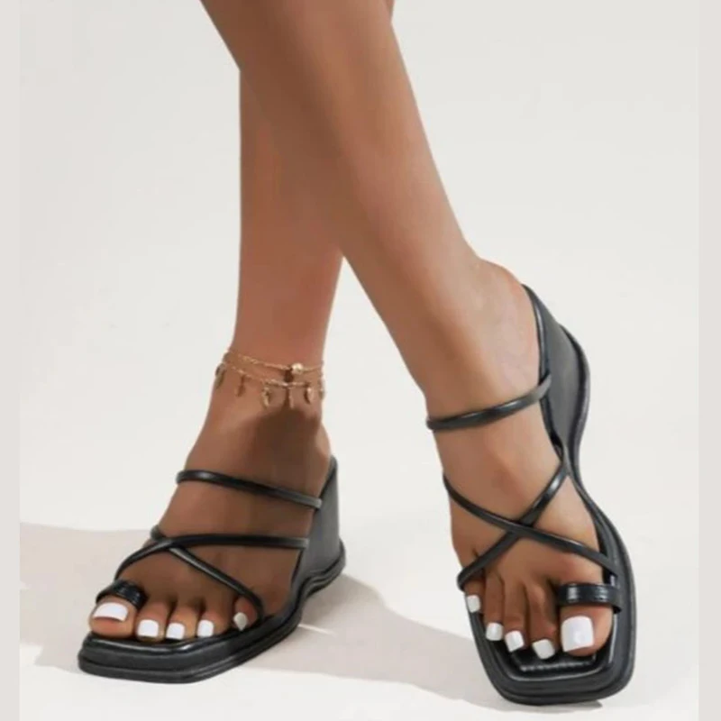 2022 Women Shoes Summer Casual Sandals Women Gothic Punk Platform Wedges Shoes Comfort Buckle Chunky Fashion Gladiator Shoes
2022 Women Shoes Summer Casual Sandals Women Gothic Punk Platform Wedges Shoes Comfort Buckle Chunky Fashion Gladiator Shoes